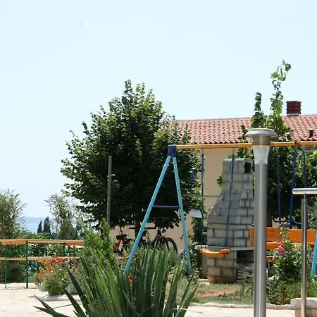 Dari * Vodnjan